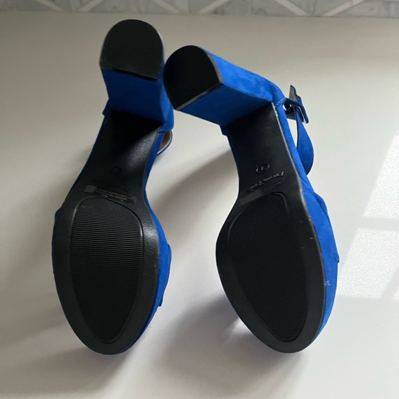 Royal Blue Platform Sandal - Picture 3 of 4